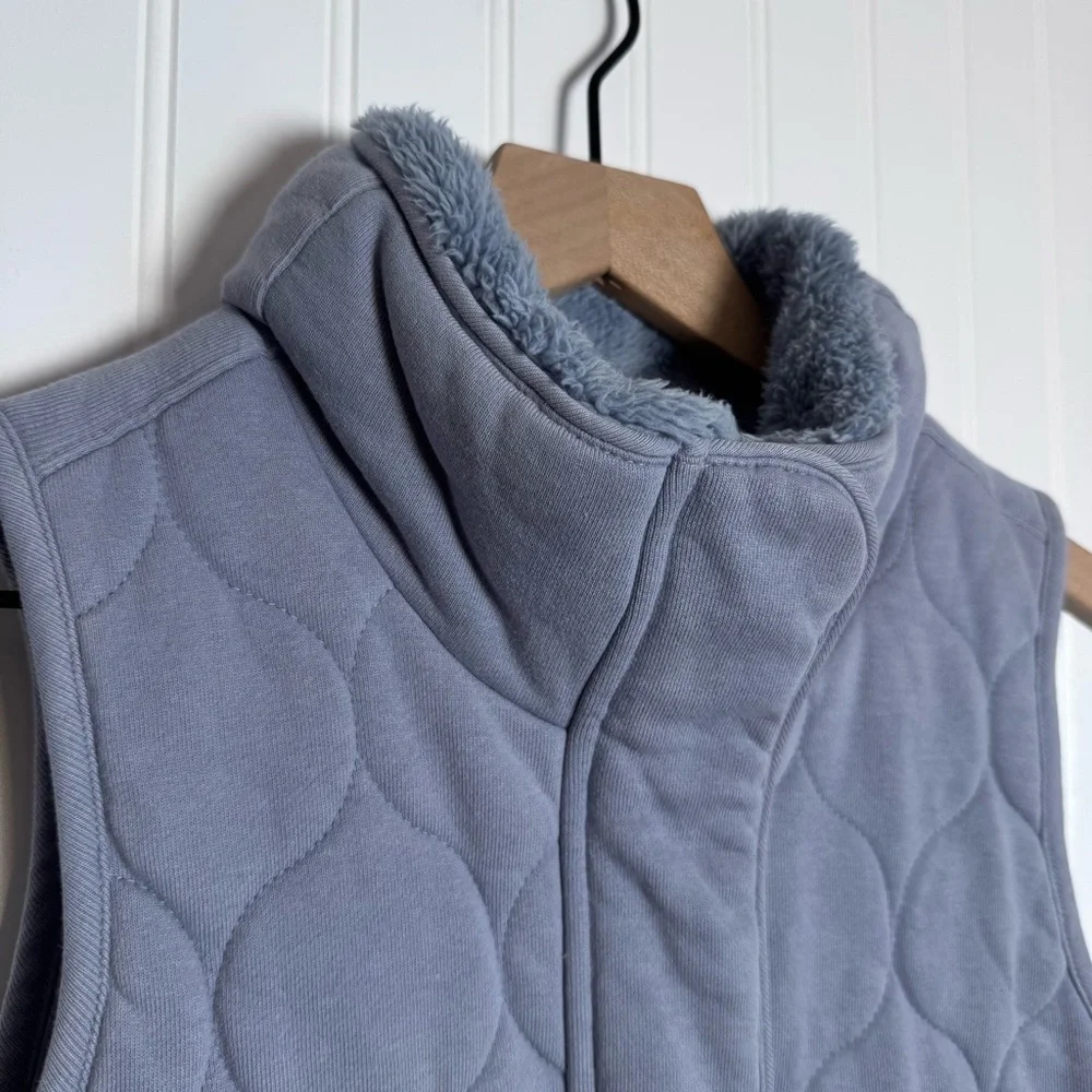 CALIA Quilted Blue Full Zip 100% Cotton Vest Fleece Neckline Women’s Size XS - Picture 2 of 13